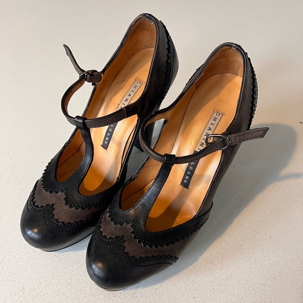 Black Leather Pumps - Made In Italy